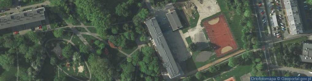 Zdjęcie satelitarne Publiczne Liceum Ogólnokształcące Sióstr Salezjanek Im. Świętego Dominika Savio W Krakowie