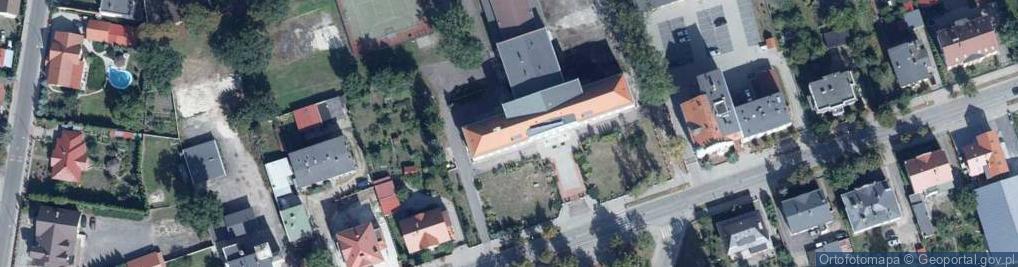 Zdjęcie satelitarne Uzupełniające Liceum Ogólnokształcące