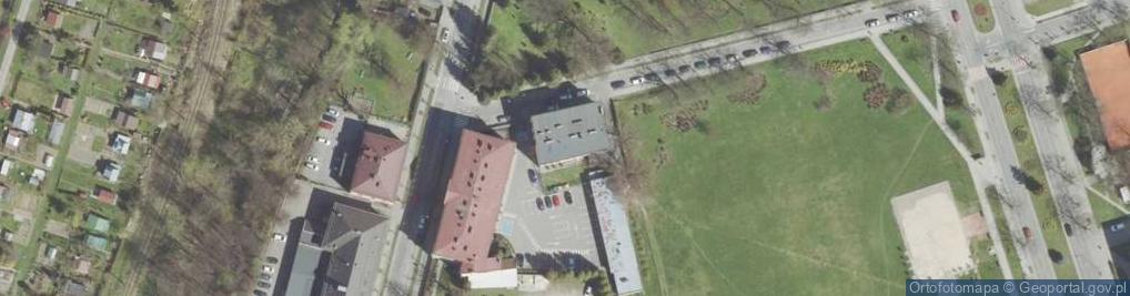 Zdjęcie satelitarne VI Liceum Ogólnokształcące Im. Bolesława Barbackiego W Nowym Sączu