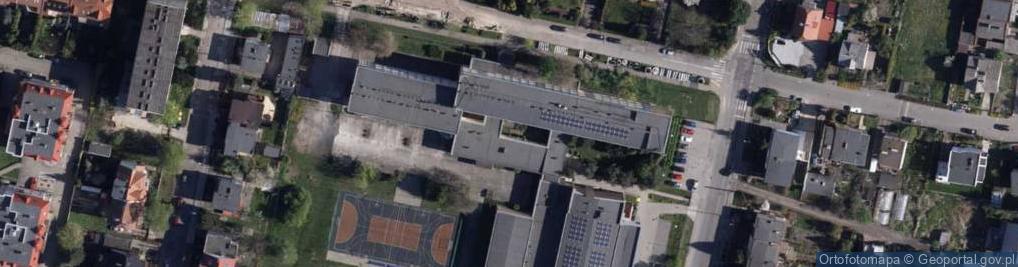 Zdjęcie satelitarne VIII Liceum Ogólnokształcące