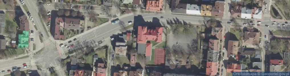 Zdjęcie satelitarne Xvi Liceum Ogólnokształcące Im. Armii Krajowej W Tarnowie