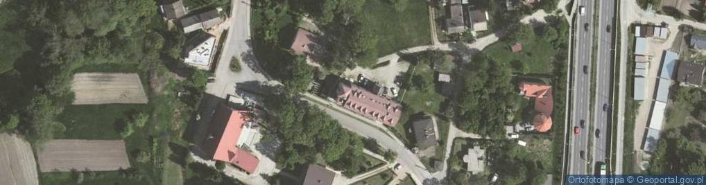 Zdjęcie satelitarne Xxxiii Liceum Ogólnokształcące W Krakowie