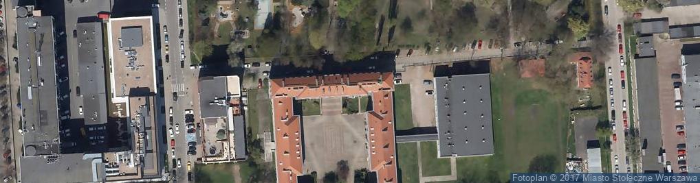 Zdjęcie satelitarne Xxxiv Liceum Ogólnokształcące Z Oddziałami Dwujęzycznymi Im. Miguela De Cervantesa