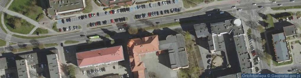 Zdjęcie satelitarne Zaoczne Liceum Ogólnokształcące 'Cosinus' W Pile