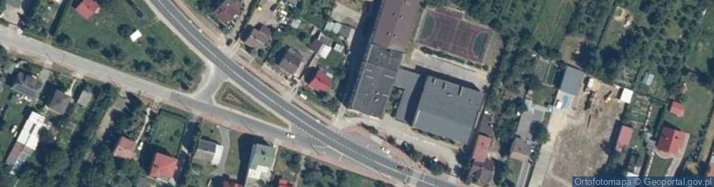 Zdjęcie satelitarne Zaoczne Liceum Ogólnokształcące Dla Dorosłych W Przysusze
