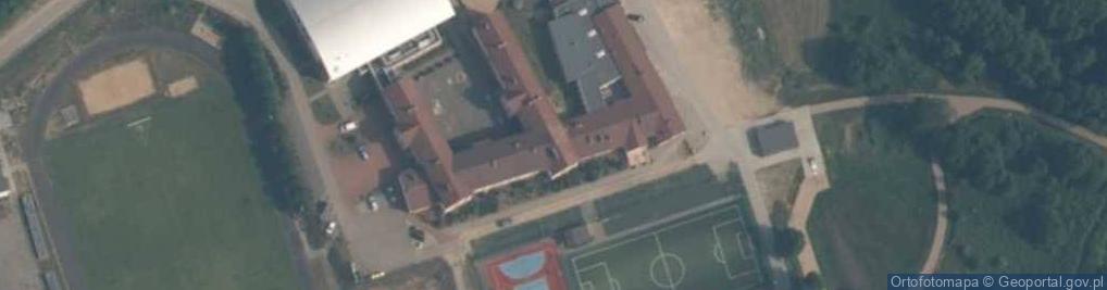 Zdjęcie satelitarne Zaoczne Liceum Ponadgimnazjalne W Lipuszu