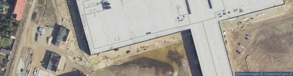 Zdjęcie satelitarne Port Lotniczy Radom-Sadków - EPRA, RDO