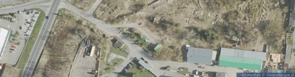 Zdjęcie satelitarne Budek. Stacja LPG