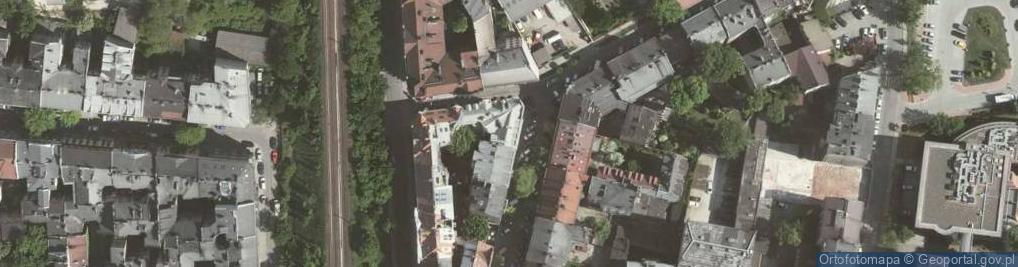 Zdjęcie satelitarne CM Medycyna Rodzinna