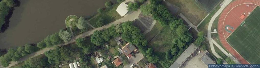 Zdjęcie satelitarne Stawy Miejskie Oleśnica