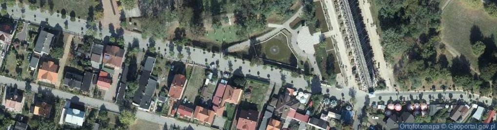 Zdjęcie satelitarne Willa Między Tężniami