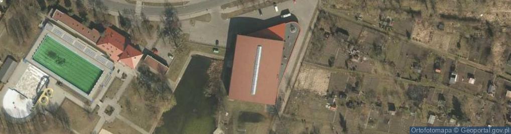 Zdjęcie satelitarne Hala Sportowo-Widowiskowa OSiR w Wołowie