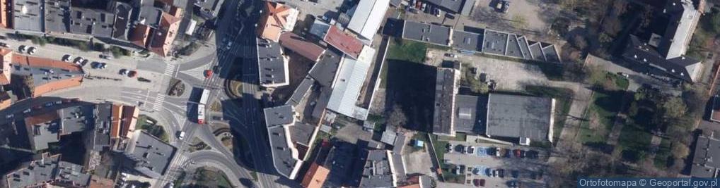 Zdjęcie satelitarne OSiR Świdnica - basen kryty