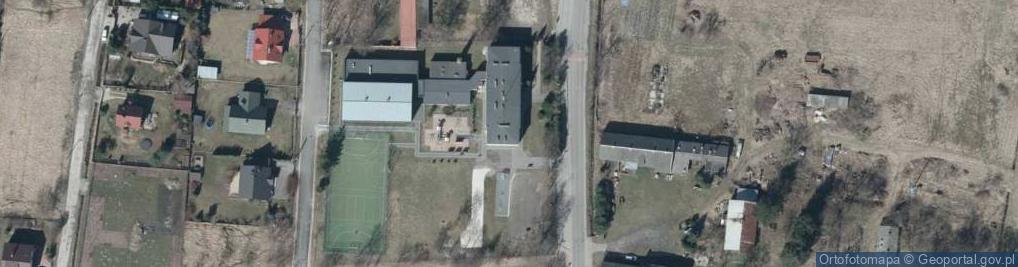 Zdjęcie satelitarne PilkaNaHali.pl - koszykówka/piłka nożna/siatkówka - SP w Cisiu