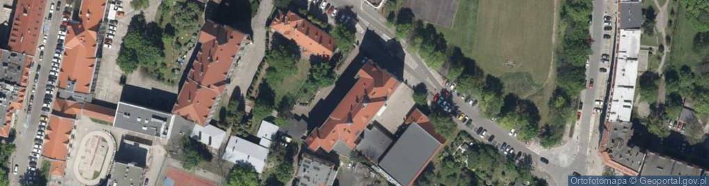 Zdjęcie satelitarne PilkaNaHali.pl - koszykówka/piłka nożna/siatkówka - ZS 'Logistycznych'