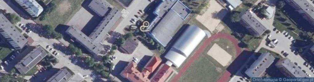 Zdjęcie satelitarne Pływalnia Powiatowa Mońki