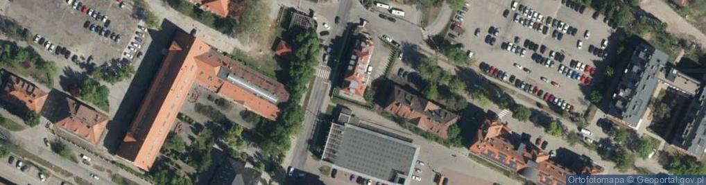 Zdjęcie satelitarne Puma Health Center