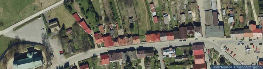 Zdjęcie satelitarne Dom pod Wagą (Izba Pamięci)