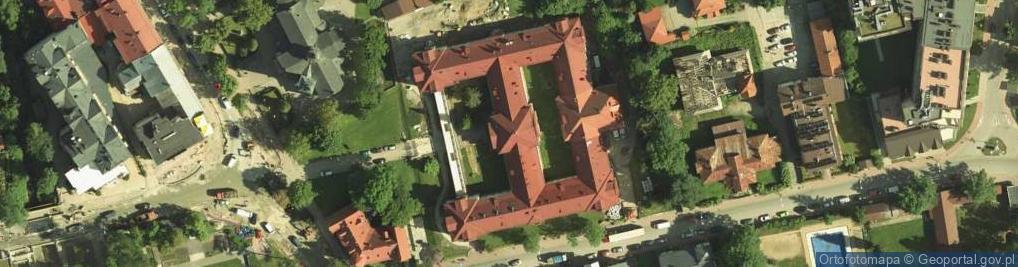 Zdjęcie satelitarne Muzeum Zabawek