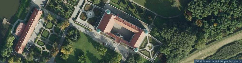 Zdjęcie satelitarne Muzeum-Zamek