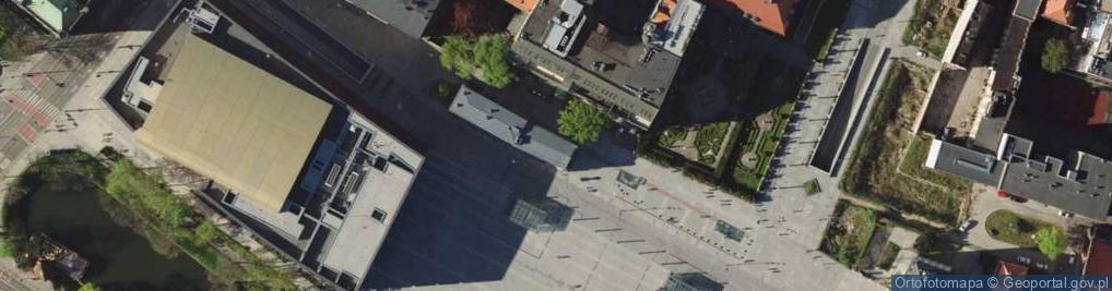 Zdjęcie satelitarne Teatru