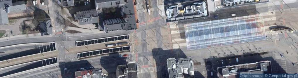 Zdjęcie satelitarne Dwie ulice o dużym natężeniu ruchu