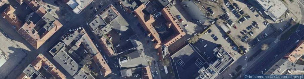 Zdjęcie satelitarne Obiekt Orange (Host)