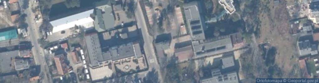 Zdjęcie satelitarne Jazda konna - Ośrodek Oświatowo-Wypoczynkowy Syrena