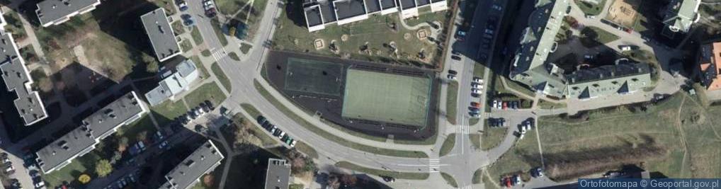 Zdjęcie satelitarne Obiekt sportowy