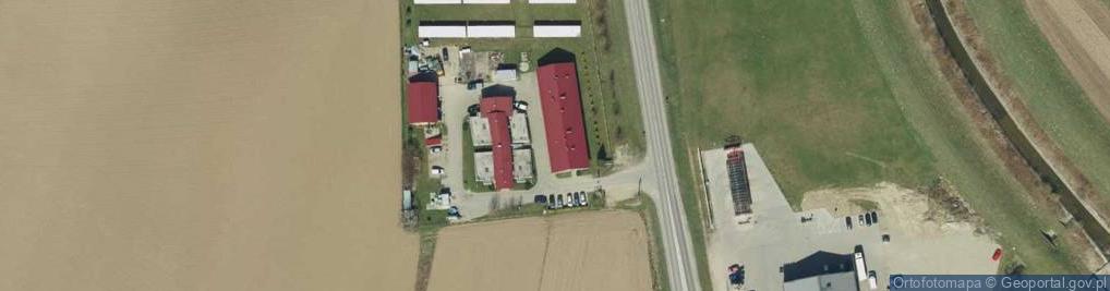Zdjęcie satelitarne Zakła Usług Komunalnych w Zakliczynie