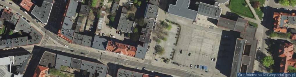Zdjęcie satelitarne Mścisława Bula Sklep Manhattan