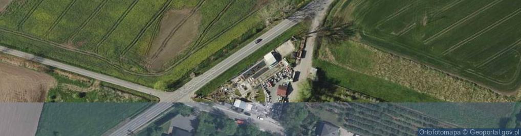 Zdjęcie satelitarne Centrum Ogrodu i Bruku Cesarzowice