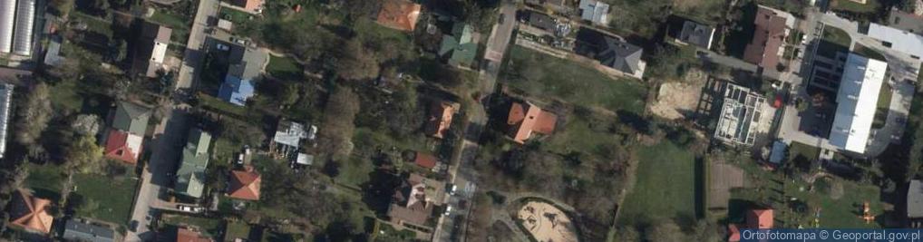 Zdjęcie satelitarne Garden Art