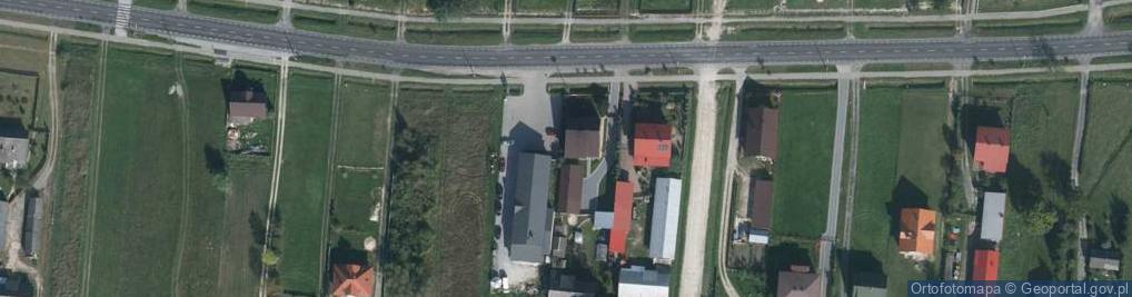 Zdjęcie satelitarne Paczkomat InPost ALX01M