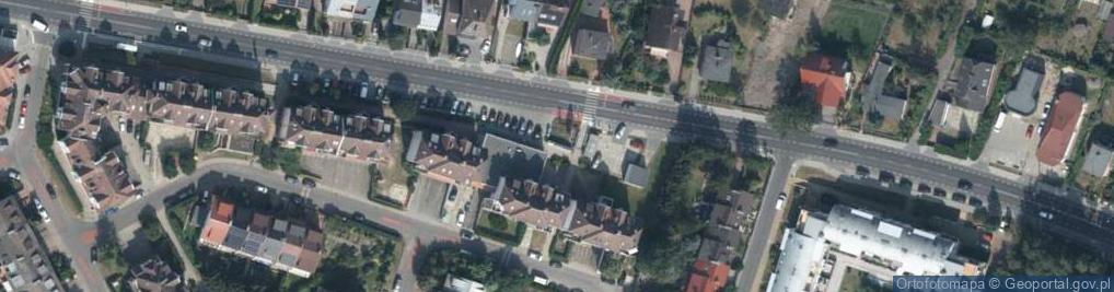 Zdjęcie satelitarne Paczkomat InPost BER02M