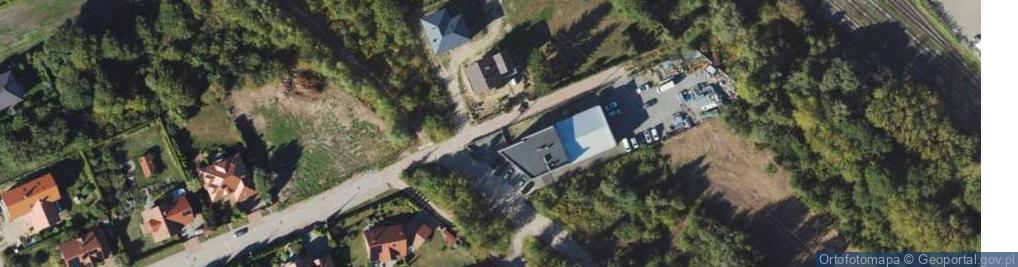 Zdjęcie satelitarne Paczkomat InPost BIA122M