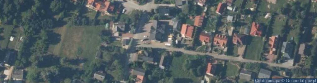 Zdjęcie satelitarne Paczkomat InPost BIC01M