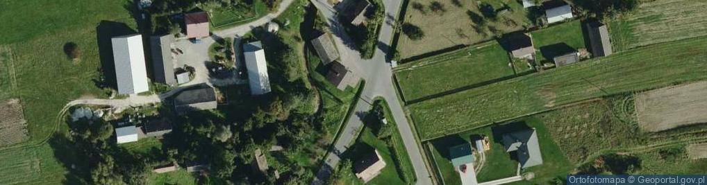 Zdjęcie satelitarne Paczkomat InPost BORQ01M