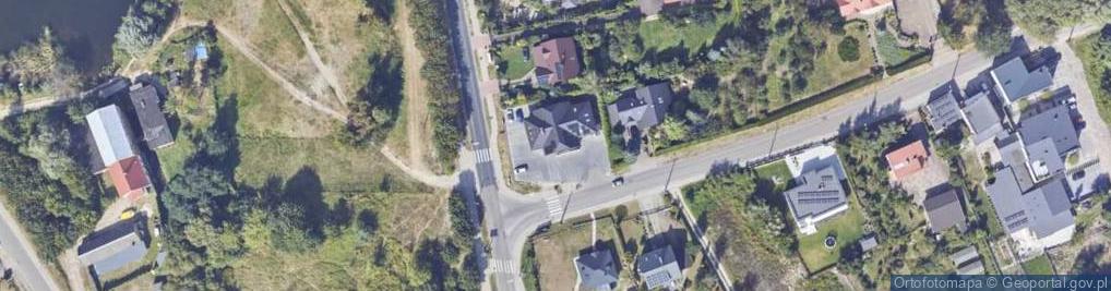 Zdjęcie satelitarne Paczkomat InPost BRD02HP