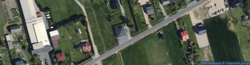 Zdjęcie satelitarne Paczkomat InPost BRVA01BAPP