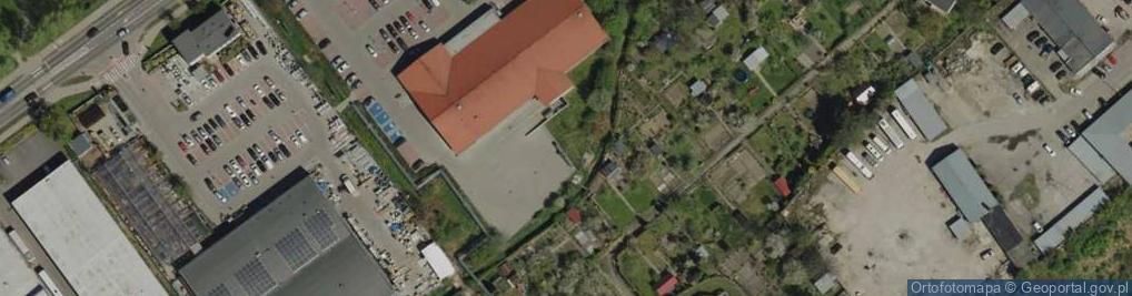 Zdjęcie satelitarne Paczkomat InPost BRZ03M