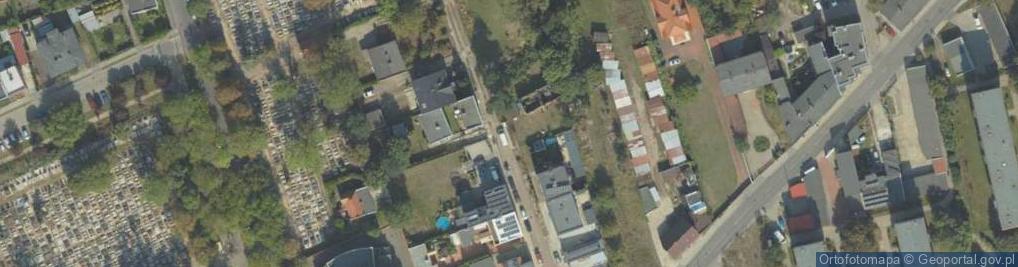 Zdjęcie satelitarne Paczkomat InPost BYD103M