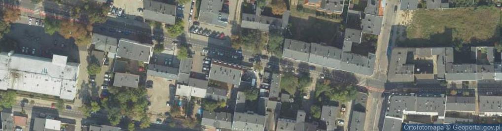 Zdjęcie satelitarne Paczkomat InPost BYD71M