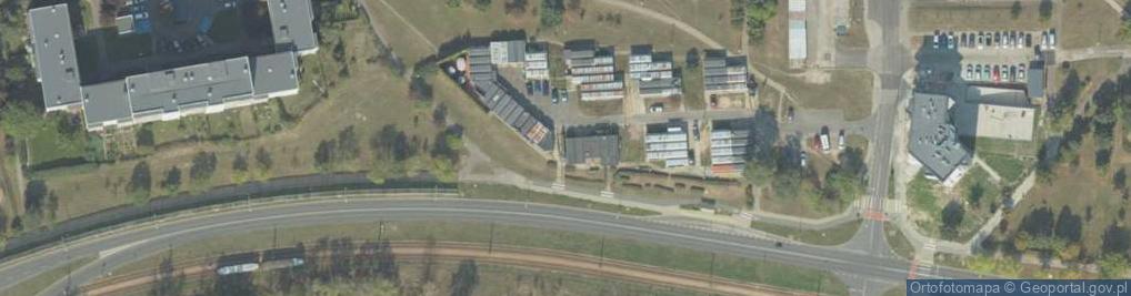 Zdjęcie satelitarne Paczkomat InPost BYD78M