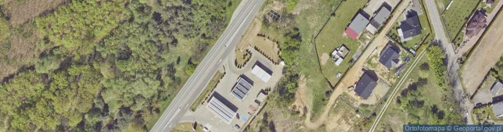 Zdjęcie satelitarne Paczkomat InPost BYT01G