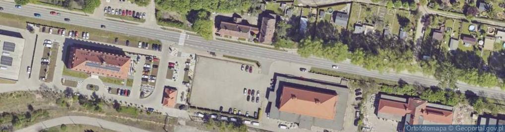 Zdjęcie satelitarne Paczkomat InPost BYT06BAPP