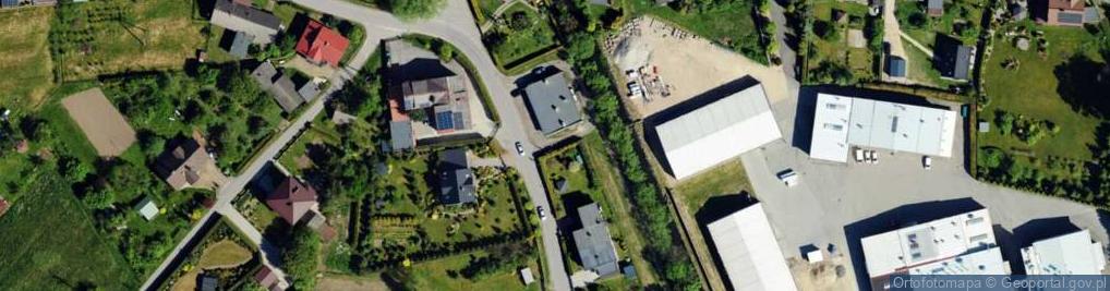 Zdjęcie satelitarne Paczkomat InPost CAC02M