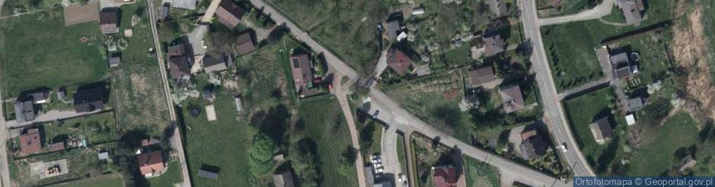 Zdjęcie satelitarne Paczkomat InPost CAQ01BAPP