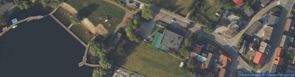 Zdjęcie satelitarne Paczkomat InPost CCY02M