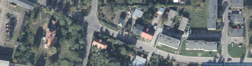 Zdjęcie satelitarne Paczkomat InPost CEJ01M